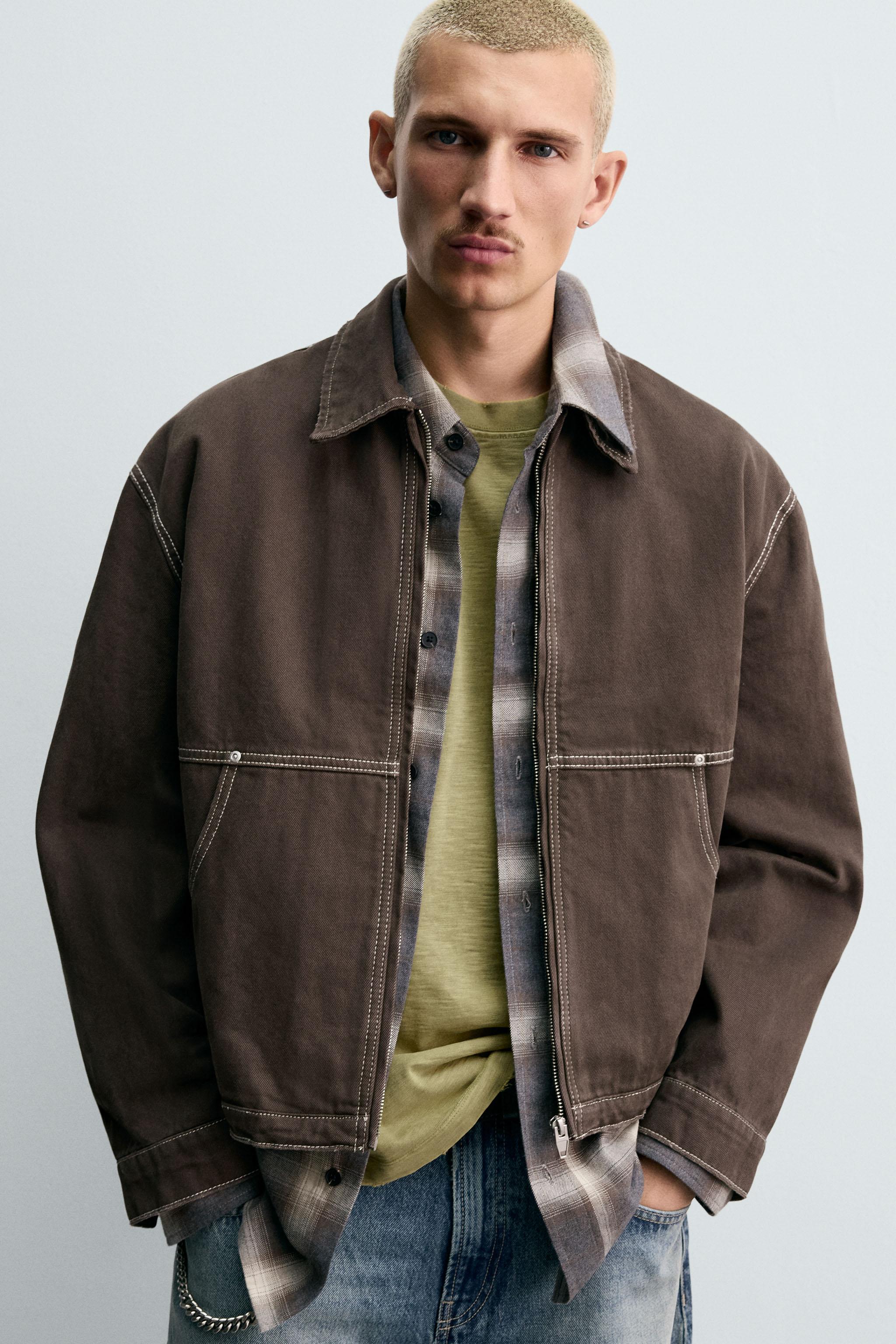 CONTRAST TEXTURED JACKET